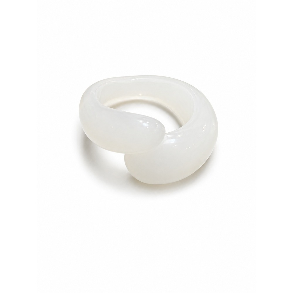 Chunky Milky White Acrylic Statement Ring Size 9.5 Modern‎ Fashion Jewelry